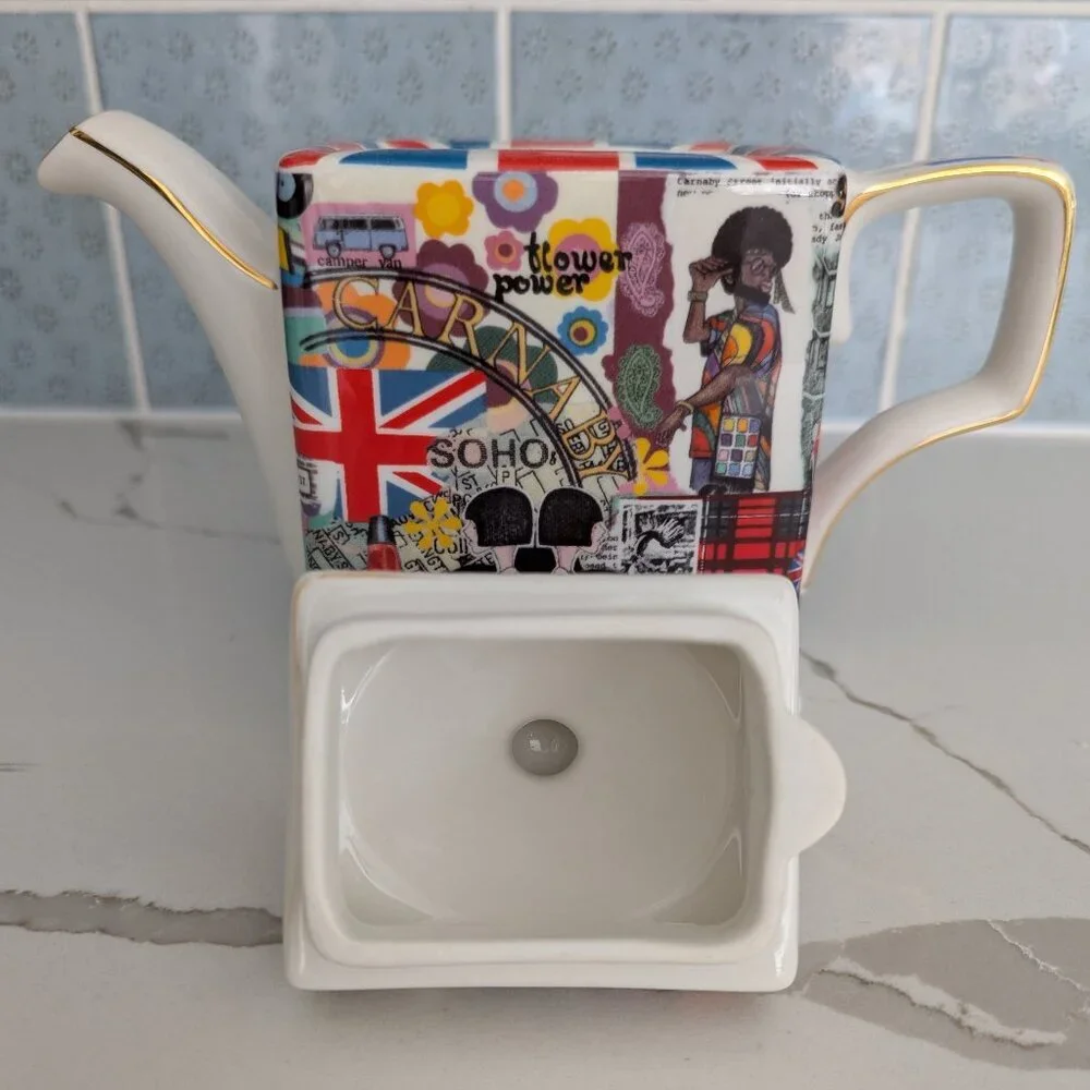 James Sadler British Teapot Famous Streets Carnaby Collectible - Picture 7 of 10